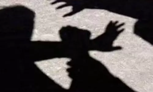 Karnataka : स्कूल अध्यक्ष का अपहरण, हमला Karnataka : स्कूल अध्यक्ष का अपहरण, हमला