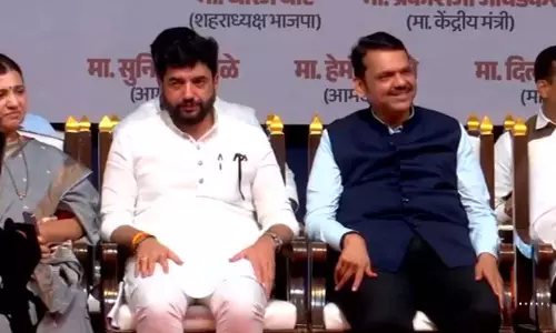 Maharashtra : मुख्यमंत्री ने पुणे के सांसद मुरलीधर मोहोल की प्रशंसा की
