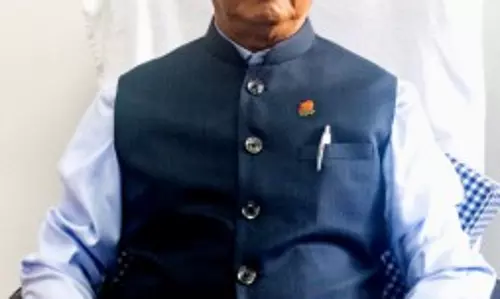 Sikkim : लुकेन्द्र रसैली ने दूसरे कार्यकाल के लिए एसटीडीसी अध्यक्ष का कार्यभार संभाला Sikkim : लुकेन्द्र रसैली ने दूसरे कार्यकाल के लिए एसटीडीसी अध्यक्ष का कार्यभार संभाला