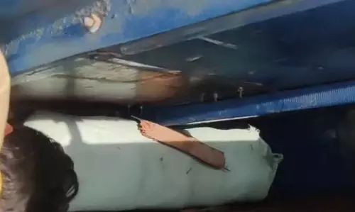 ट्रक से 1 क्विंटल से ज्यादा गांजा जब्त, पुलिस से बचने बनाया गया था सीक्रेट चेंबर ट्रक से 1 क्विंटल से ज्यादा गांजा जब्त, पुलिस से बचने बनाया गया था सीक्रेट चेंबर