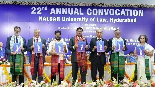 CJI ने NALSAR दीक्षांत समारोह में न्याय व्यवस्था की खामियों पर जताई चिंता CJI ने NALSAR दीक्षांत समारोह में न्याय व्यवस्था की खामियों पर जताई चिंता