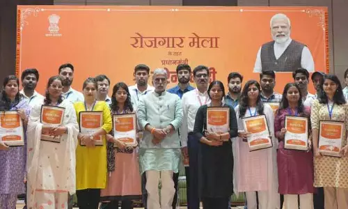 केंद्रीय मंत्री ने RCF में रोजगार मेले में भाग लिया