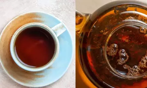 कॉफी रिंस बनाम चाय रिंस : बालों की ग्रोथ के लिए कौन बेहतर है?