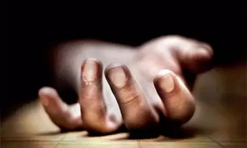 Telangana : जहीराबाद में युवक की हत्या हमलावरों ने उसे कुएं में फेंका Telangana : जहीराबाद में युवक की हत्या हमलावरों ने उसे कुएं में फेंका