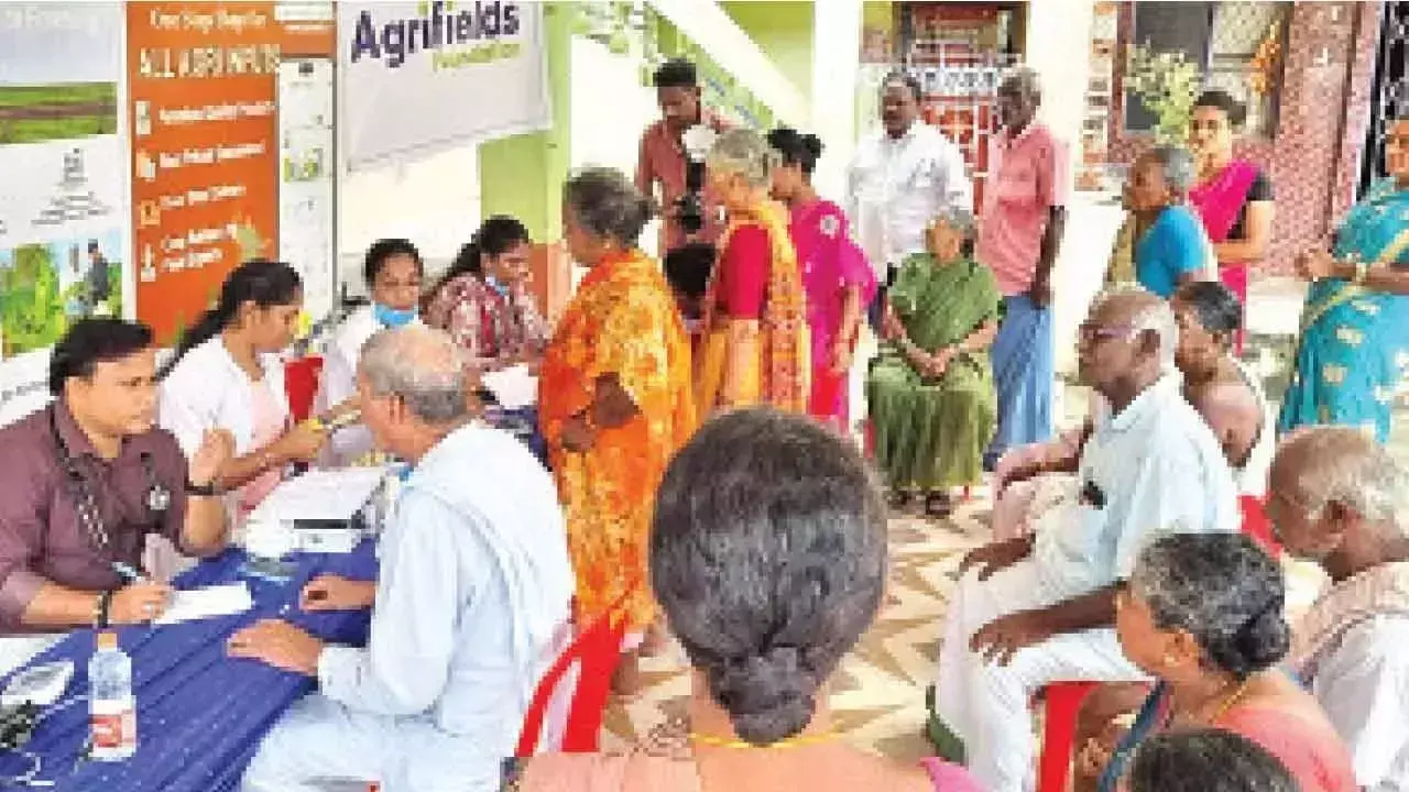 Andhra: एग्रीफील्ड्स में स्वास्थ्य शिविर का आयोजन