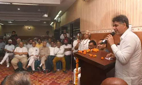 MP Manish Tiwari ने अनाज मंडी व्यापारियों को आश्वासन दिया कि समस्याओं के समाधान में मदद की जाएगी MP Manish Tiwari ने अनाज मंडी व्यापारियों को आश्वासन दिया कि समस्याओं के समाधान में मदद की जाएगी