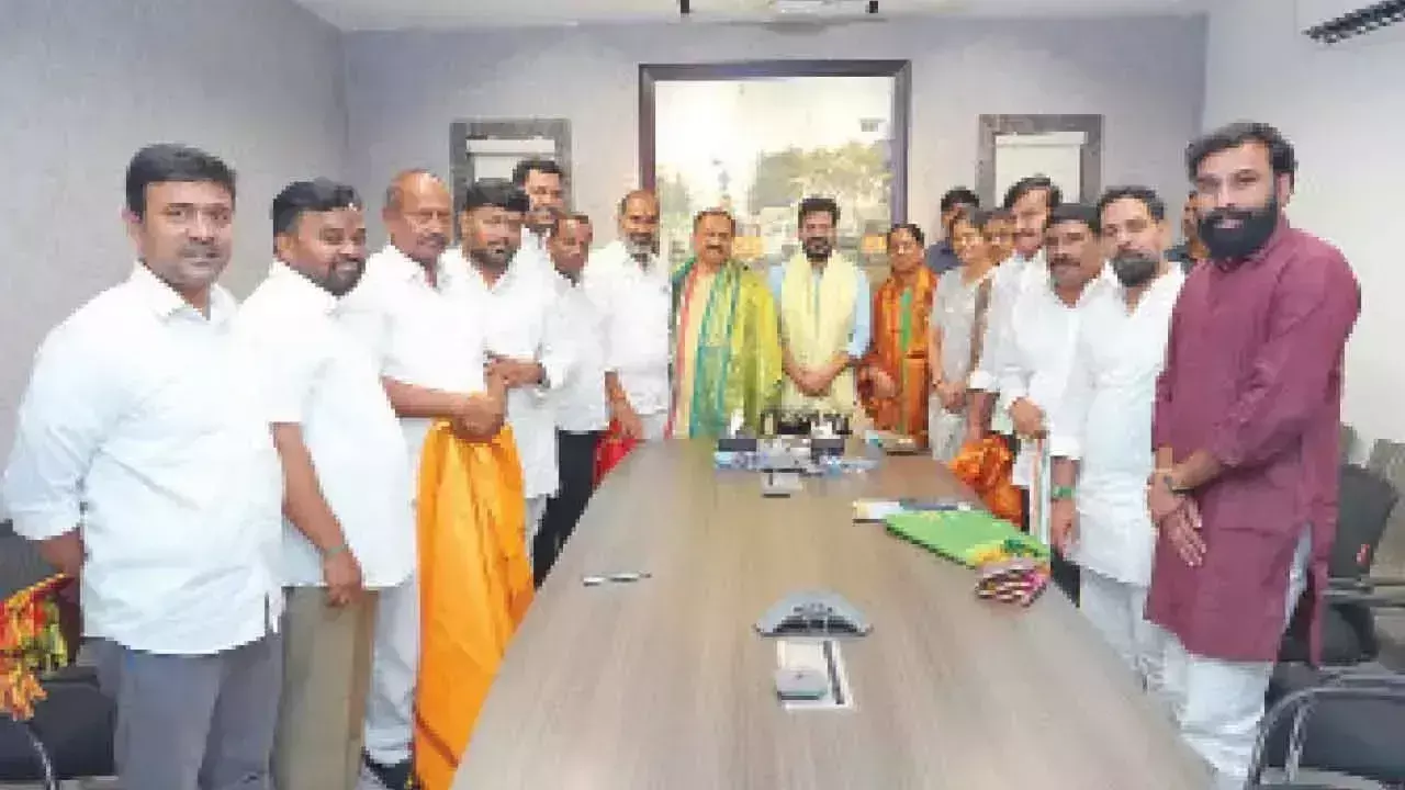 कोई भी भाजपा शासित राज्य स्थानीय निकायों में पिछड़ी जातियों को कोटा नहीं देता: मुख्यमंत्री कोई भी भाजपा शासित राज्य स्थानीय निकायों में पिछड़ी जातियों को कोटा नहीं देता: मुख्यमंत्री