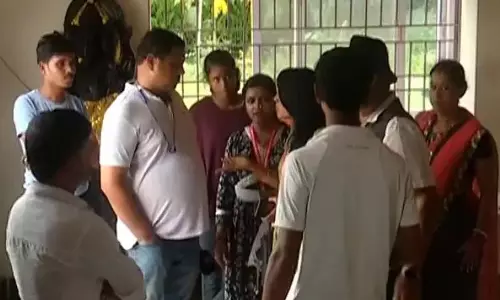 जिंदा मरीज को मरा बताने की गलती भारी पड़ी, कटक का अस्पताल निशाने पर