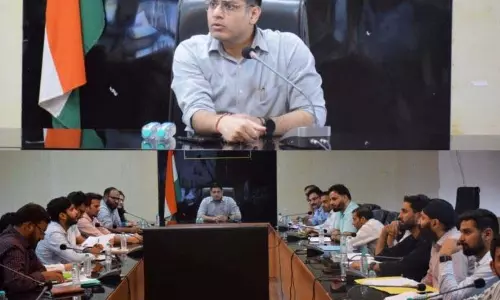 DDC पुंछ ने RDD के प्रदर्शन की समीक्षा की DDC पुंछ ने RDD के प्रदर्शन की समीक्षा की