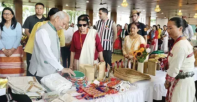 Governor ने समर्पित एसएचजी विपणन केंद्रों की आवश्यकता पर बल दिया