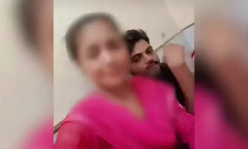 मैंने अपनी मर्जी से इस्लाम धर्म अपनाया है...लापता हिंदू लड़की का वीडियो वायरल मैंने अपनी मर्जी से इस्लाम धर्म अपनाया है...लापता हिंदू लड़की का वीडियो वायरल