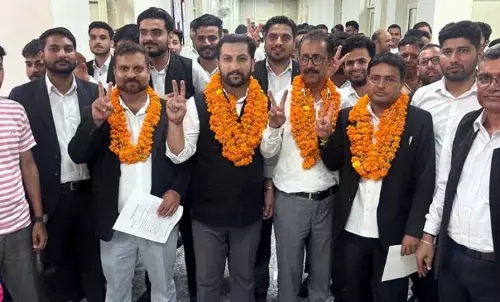 YC कटोच कठुआ बार एसोसिएशन के अध्यक्ष चुने गए YC कटोच कठुआ बार एसोसिएशन के अध्यक्ष चुने गए