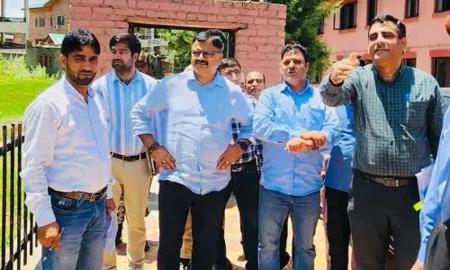 Jammu: राणा ने गुज्जर-बकरवाल छात्रावासों के उन्नयन की वकालत की Jammu: राणा ने गुज्जर-बकरवाल छात्रावासों के उन्नयन की वकालत की