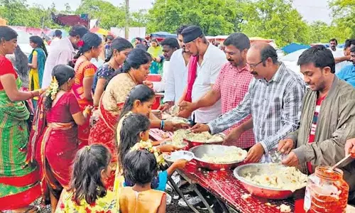 मंचेरियल में धूमधाम से मनाई गई क्वारी दुर्गा देवी जतरा