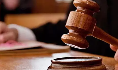 सेवानिवृत्ति के बाद कर्मचारियों को पेंशन देना सरकार की संवैधानिक जिम्मेदारी: High Court सेवानिवृत्ति के बाद कर्मचारियों को पेंशन देना सरकार की संवैधानिक जिम्मेदारी: High Court