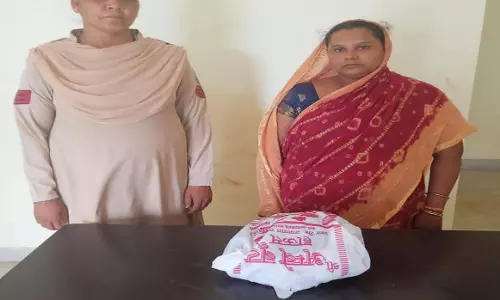 Raipur Breaking: गांजा बेचती महिला गिरफ्तार, 930 ग्राम मादक पदार्थ जब्त