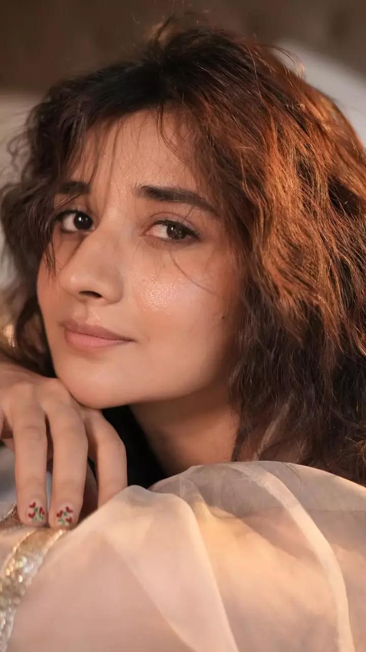 कनिका मान  के इस  फोटो  पर दिल हारे फैन्स