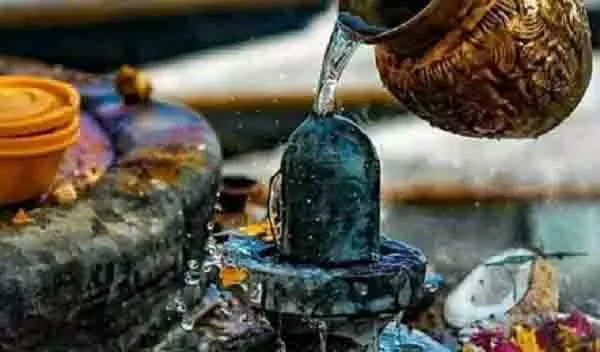 First Monday of Sawan: सावन के पहले सोमवार को करें ये काम, पूरे सावन रहेगी भगवान शिव की कृपा First Monday of Sawan: सावन के पहले सोमवार को करें ये काम, पूरे सावन रहेगी भगवान शिव की कृपा