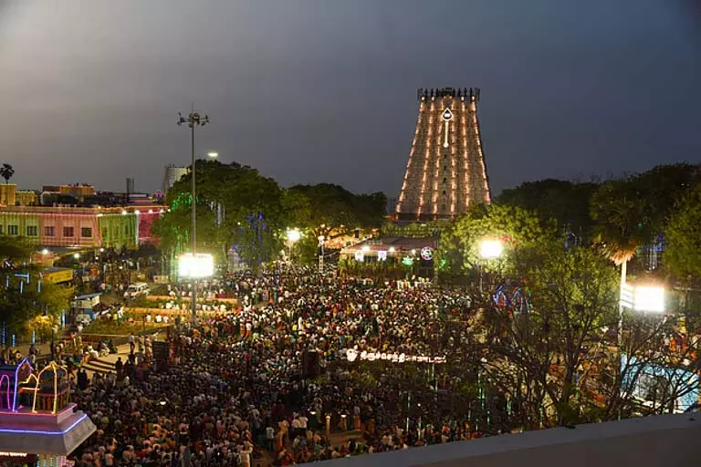 मदुरै मुरुगन मंदिर का प्राण-प्रतिष्ठा समारोह 14 जुलाई को होगा मदुरै मुरुगन मंदिर का प्राण-प्रतिष्ठा समारोह 14 जुलाई को होगा