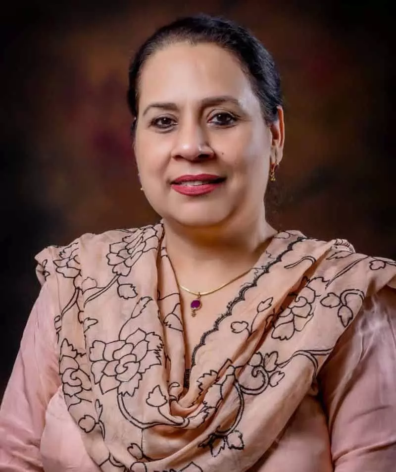 Punjabi University के शोधकर्ताओं ने लिबेलुलिडे परिवार की ड्रैगनफ़्लाइज़ का अध्ययन किया Punjabi University के शोधकर्ताओं ने लिबेलुलिडे परिवार की ड्रैगनफ़्लाइज़ का अध्ययन किया
