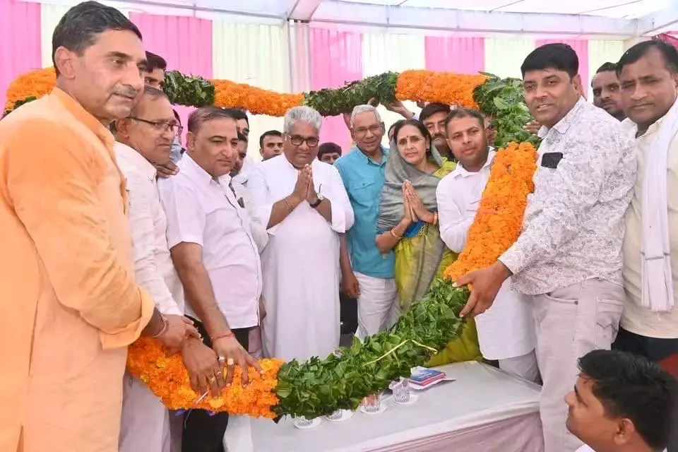 Jaipur: केंद्रीय मंत्री भूपेन्द्र यादव का क्षेत्रीय दौरा, नीमराणा को विकास का भरोसा Jaipur: केंद्रीय मंत्री भूपेन्द्र यादव का क्षेत्रीय दौरा, नीमराणा को विकास का भरोसा
