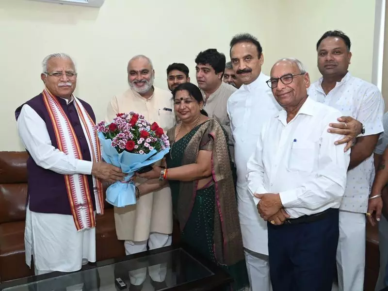 Haryana : गर्व की बात खट्टर ने करनाल निवासियों को बधाई दी Haryana : गर्व की बात खट्टर ने करनाल निवासियों को बधाई दी