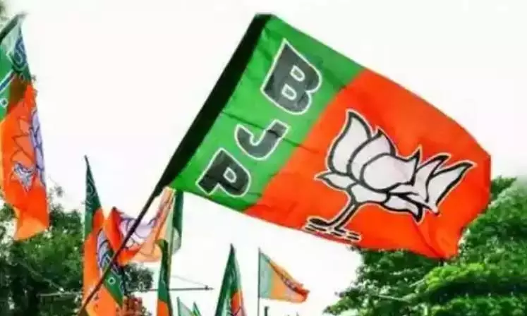 अमरावती में BJP कार्यालय के लिए 2 एकड़ जमीन आवंटित अमरावती में BJP कार्यालय के लिए 2 एकड़ जमीन आवंटित