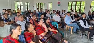 पीड़ित ग्रामीणों ने फुटहिल्स रोड पर एलएच समाधान के लिए समर्थन की पुष्टि की पीड़ित ग्रामीणों ने फुटहिल्स रोड पर एलएच समाधान के लिए समर्थन की पुष्टि की