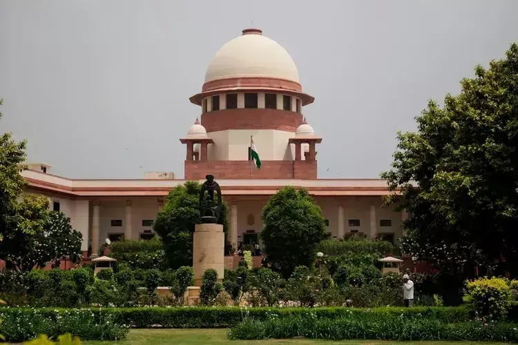 Kerala : सुप्रीम कोर्ट में दायर याचिका वापस लेने के केरल के कदम का विरोध किया Kerala : सुप्रीम कोर्ट में दायर याचिका वापस लेने के केरल के कदम का विरोध किया