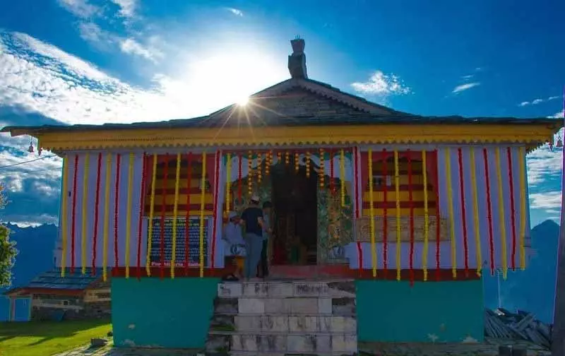 बिजली महादेव परियोजना Himachal को विभाजित करती बिजली महादेव परियोजना Himachal को विभाजित करती