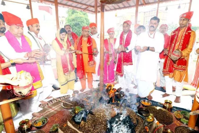 श्राइन बोर्ड ने Reasi जिले में पांच नए मंदिर जनता को समर्पित किए श्राइन बोर्ड ने Reasi जिले में पांच नए मंदिर जनता को समर्पित किए