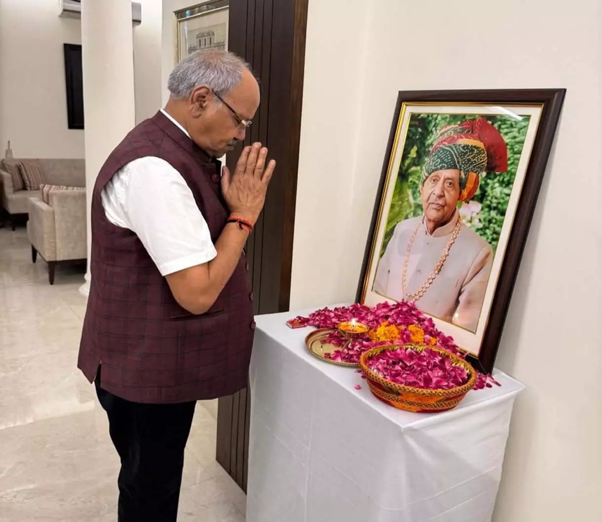 केंद्रीय मंत्री अश्विनी वैष्णव के आवास पहुंचे सांसद बृजमोहन अग्रवाल केंद्रीय मंत्री अश्विनी वैष्णव के आवास पहुंचे सांसद बृजमोहन अग्रवाल