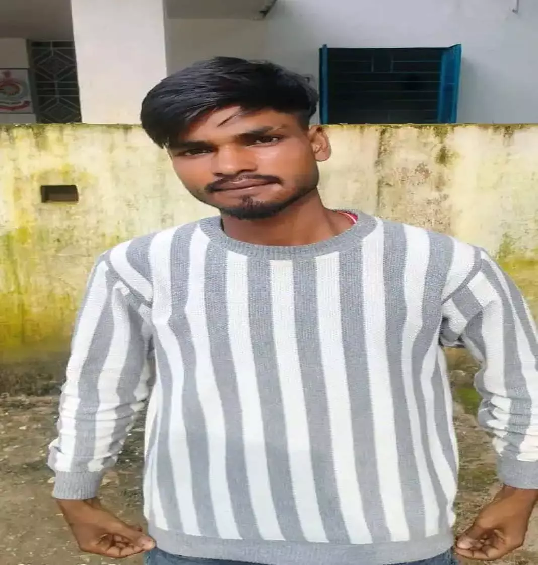 CG BREAKING: गौ तस्करी मामलें में फरार आरोपी गिरफ्तार CG BREAKING: गौ तस्करी मामलें में फरार आरोपी गिरफ्तार