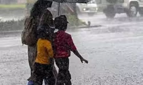 Guna: मूसलाधार बारिश से शहर जलमग्न, सड़कें बंद, खेत क्षतिग्रस्त