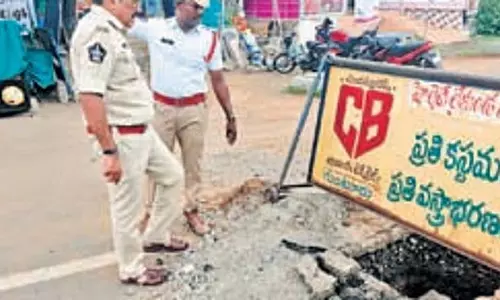 सड़कों के विस्तार के साथ गुंटूर में यातायात को सुव्यवस्थित करने पर जोर