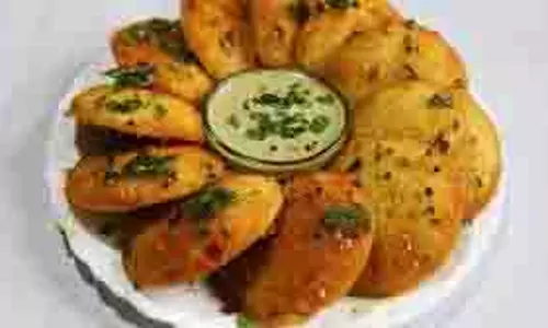 Idli Recipe: बिना चावल-दाल के झटपट बनाएं हेल्दी बेसन की इडली Idli Recipe: बिना चावल-दाल के झटपट बनाएं हेल्दी बेसन की इडली