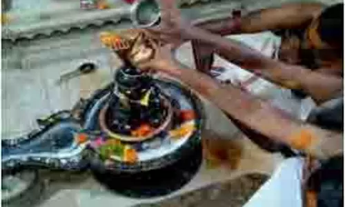 Uttarakhand: पहले सोमवार को शिव मंदिरों में उमड़ी भारी भीड़, ये है महादेव का खास मंदिर, पांच महेश्वर पीठों में से एक
