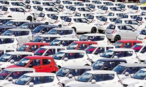 2025-26 में पुरानी कारों की बिक्री 8-10% बढ़ेगी: क्रिसिल 2025-26 में पुरानी कारों की बिक्री 8-10% बढ़ेगी: क्रिसिल