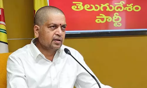 मंत्री कोल्लू ने YSRCP की विभाजनकारी रणनीति पर पलटवार किया