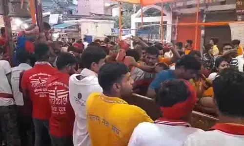 Bihar: बाबा गरीबनाथ के जलाभिषेक के लिए उमड़ी भीड़,जयकारे से  गूंजा