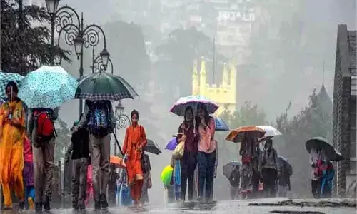 धर्म: सावन के महीने में घर में इन जगहों पर जलाएं दीये, खुल जाएंगे आपकी किस्मत के ताले धर्म: सावन के महीने में घर में इन जगहों पर जलाएं दीये, खुल जाएंगे आपकी किस्मत के ताले
