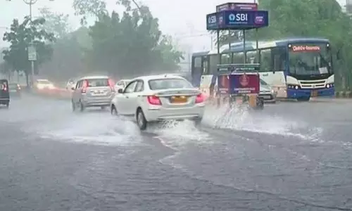 Odisha : मौसम विभाग का अलर्ट, 19 जुलाई तक भारी बारिश की संभावना Odisha : मौसम विभाग का अलर्ट, 19 जुलाई तक भारी बारिश की संभावना