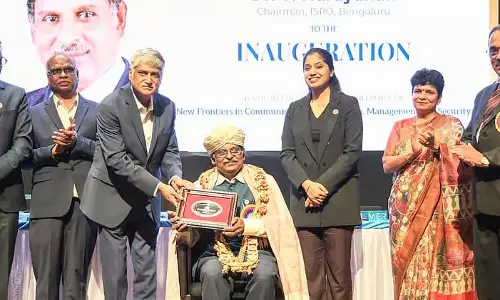 देश के विकास में इसरो का योगदान बहुत बड़ा है: Dr. V. Narayanan देश के विकास में इसरो का योगदान बहुत बड़ा है: Dr. V. Narayanan
