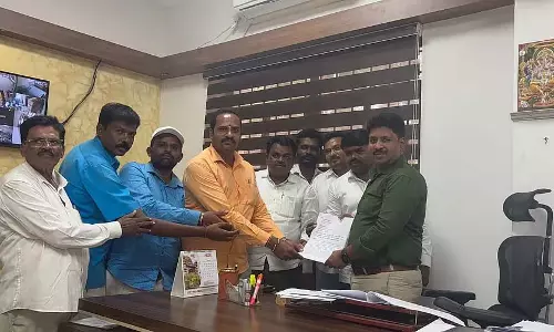 Karnataka : दलित कब्रिस्तान की जमीन पर अतिक्रमण हटाने की मांग