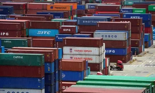 टैरिफ में राहत से ऑर्डरों में तेजी से जून में चीन का निर्यात 5.8% बढ़ा