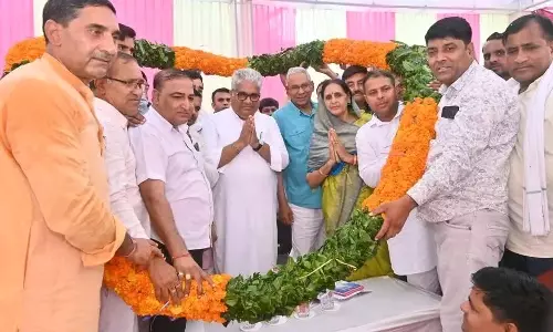 Jaipur: केंद्रीय मंत्री भूपेन्द्र यादव का क्षेत्रीय दौरा, नीमराणा को विकास का भरोसा Jaipur: केंद्रीय मंत्री भूपेन्द्र यादव का क्षेत्रीय दौरा, नीमराणा को विकास का भरोसा