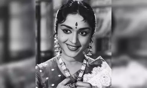 एक युग का अंत... बी. सरोजा देवी के निधन पर भावुक हुए खड़गे, सिद्दारमैया और रजनीकांत एक युग का अंत... बी. सरोजा देवी के निधन पर भावुक हुए खड़गे, सिद्दारमैया और रजनीकांत