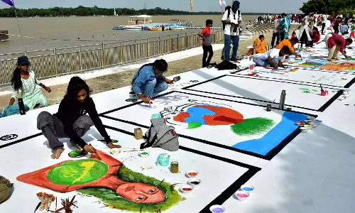Vijayawada ने स्वर्णंध्र विजन 2047 प्रतियोगिता की मेजबानी की