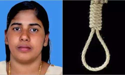 निमिषा प्रिया को बचाने के लिए सरकार कुछ ज्यादा नहीं कर सकती, केंद्र ने सुप्रीम कोर्ट से क्यों कहा ऐसा? निमिषा प्रिया को बचाने के लिए सरकार कुछ ज्यादा नहीं कर सकती, केंद्र ने सुप्रीम कोर्ट से क्यों कहा ऐसा?