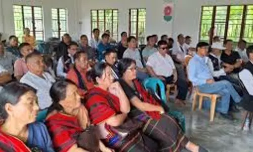 पीड़ित ग्रामीणों ने फुटहिल्स रोड पर एलएच समाधान के लिए समर्थन की पुष्टि की